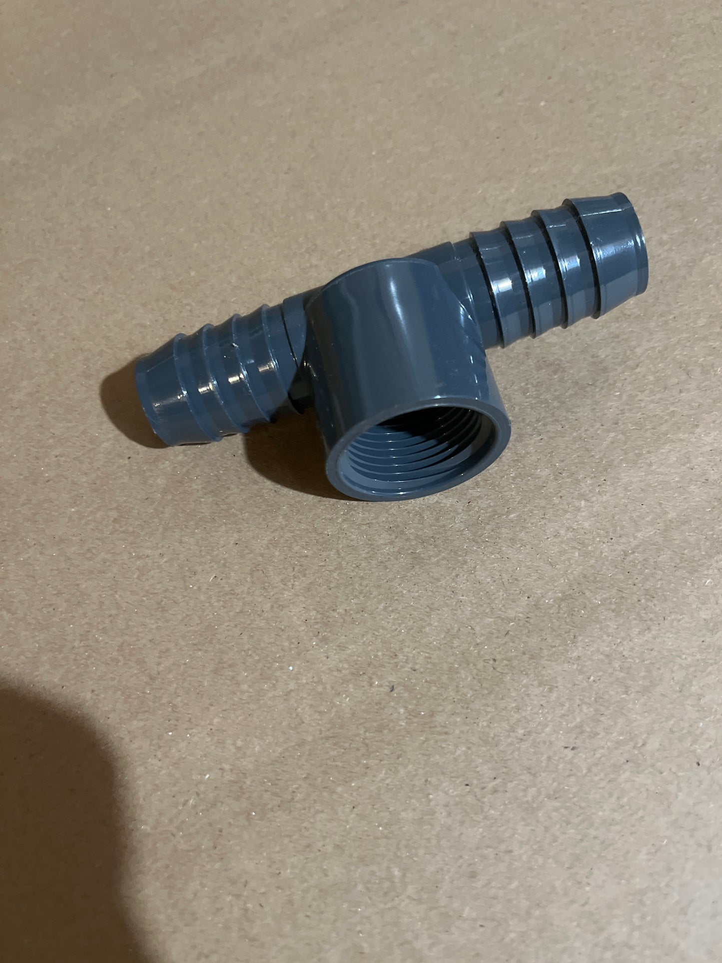 1402-010 Insert Tee 1”